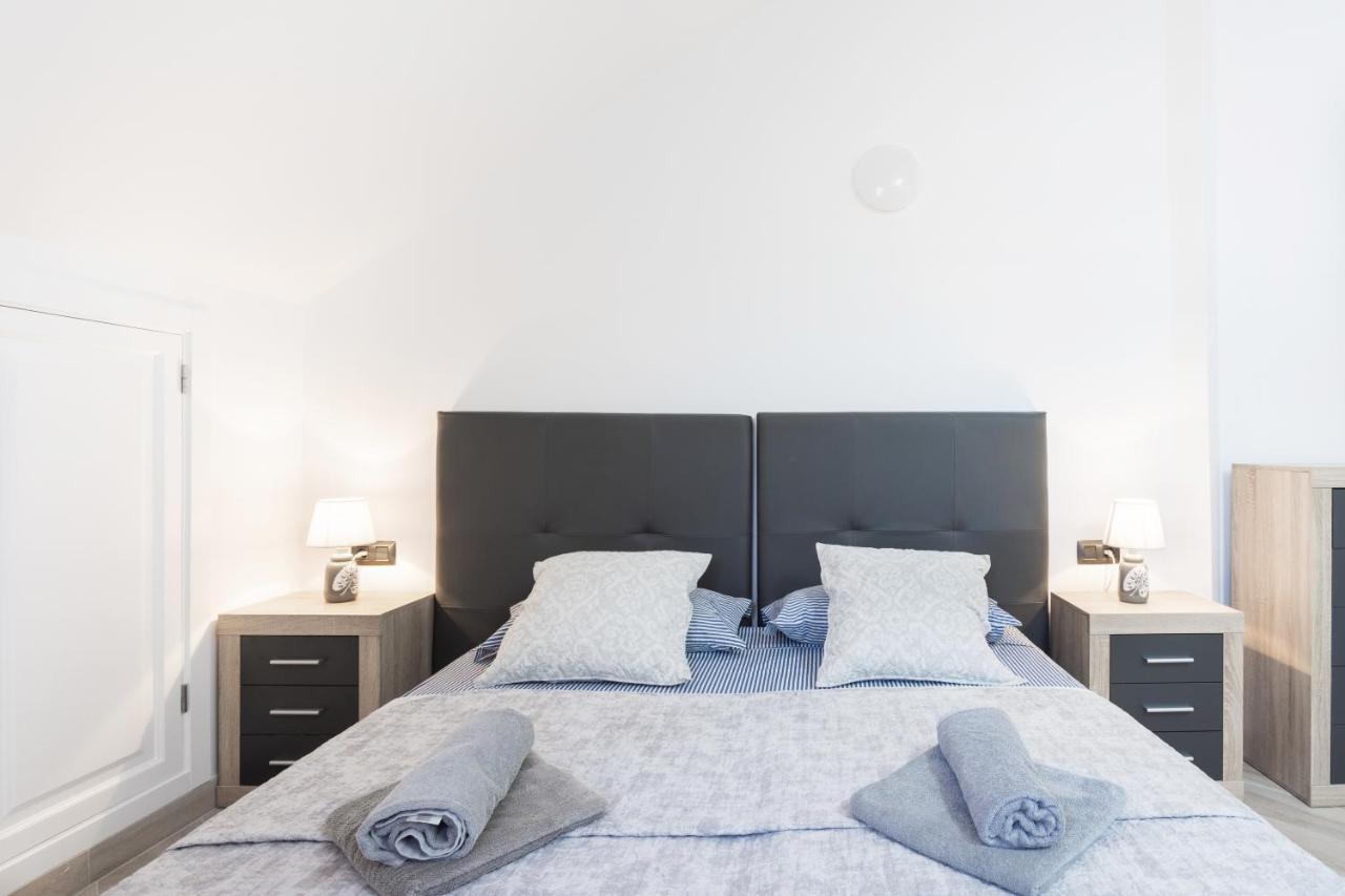 Exclusive Attic Las Vistas 3 With Breathtaking Sea View, Only 100 M To The Sea, Heated Pool, Aircon, Wifi Arona  Extérieur photo