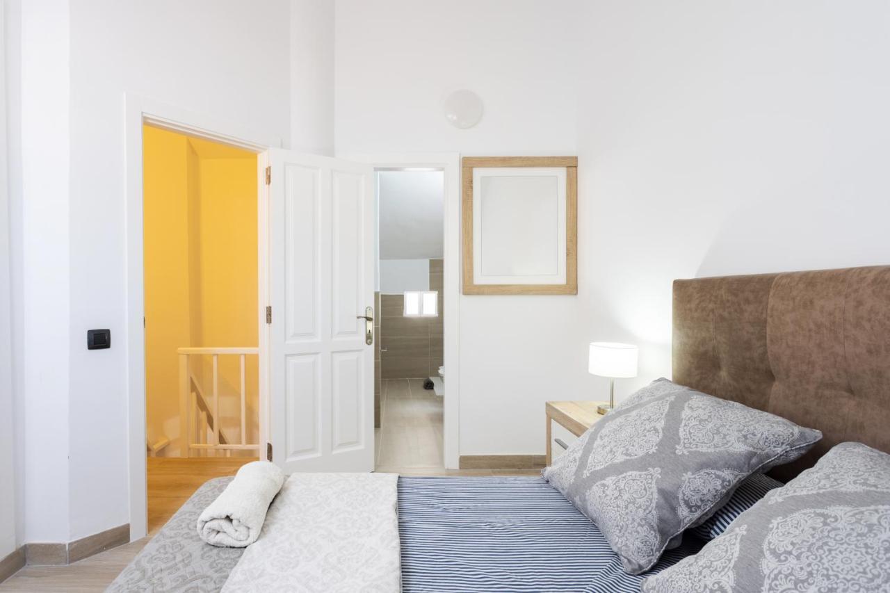 Exclusive Attic Las Vistas 3 With Breathtaking Sea View, Only 100 M To The Sea, Heated Pool, Aircon, Wifi Arona  Extérieur photo